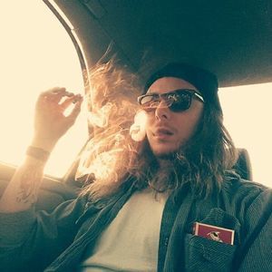 Meet your Posher, Devin